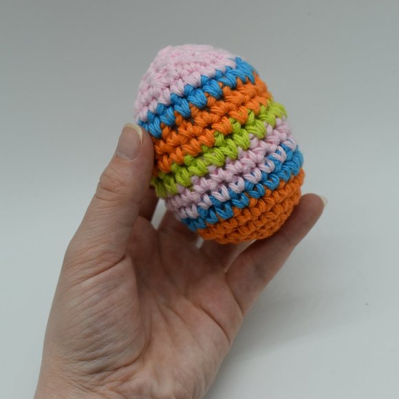 Handcrafted Crochet catnip Easter egg cat toy - Picture 1 of 5